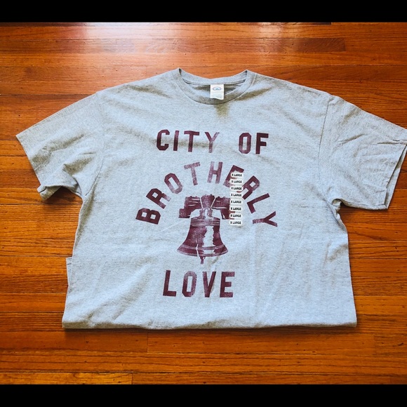 Other - 🌺 City of brotherly love tee shirt